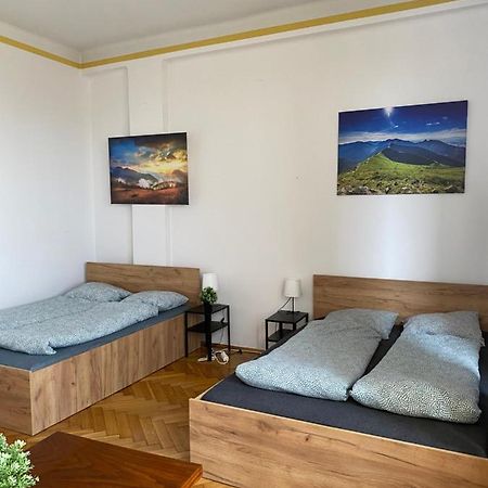 Vintage Rooms In Old Town Krakow Exterior photo